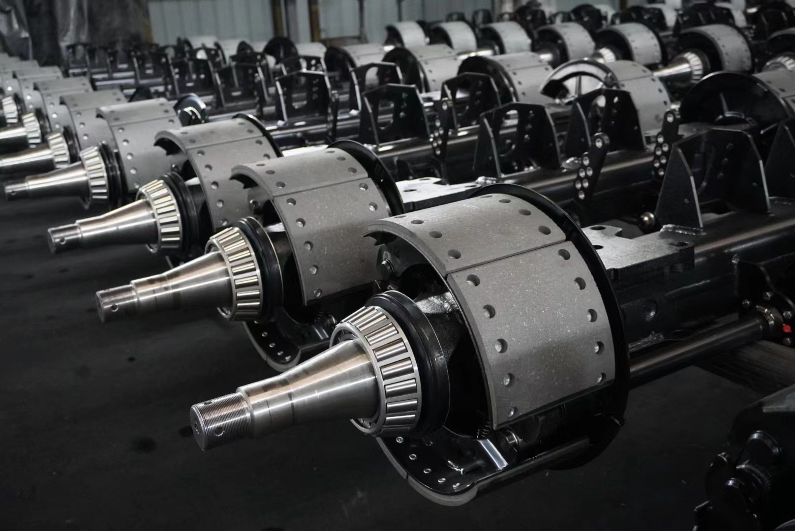 Agricultural Heavy Duty 3500lb-7000lbs Torsion Straight Truck Trailer Axle With Disc Brake Dump Germany America type