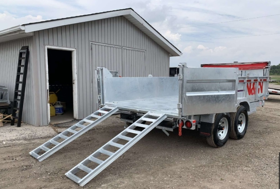 Trailer Frame Mounted Boarding Ladder for Trailer Boat Climbing