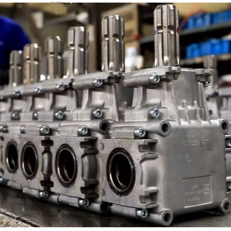 Factory Direct Sales 540rpm Pto Small Farming Aluminum Housing Bevel Gear Gearbox for Tractor