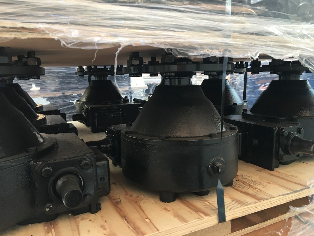 Agricultural Farm Greenhouse Valley Automatic sprinkling Irrigation Gearbox For Center Pivot Irrigation System