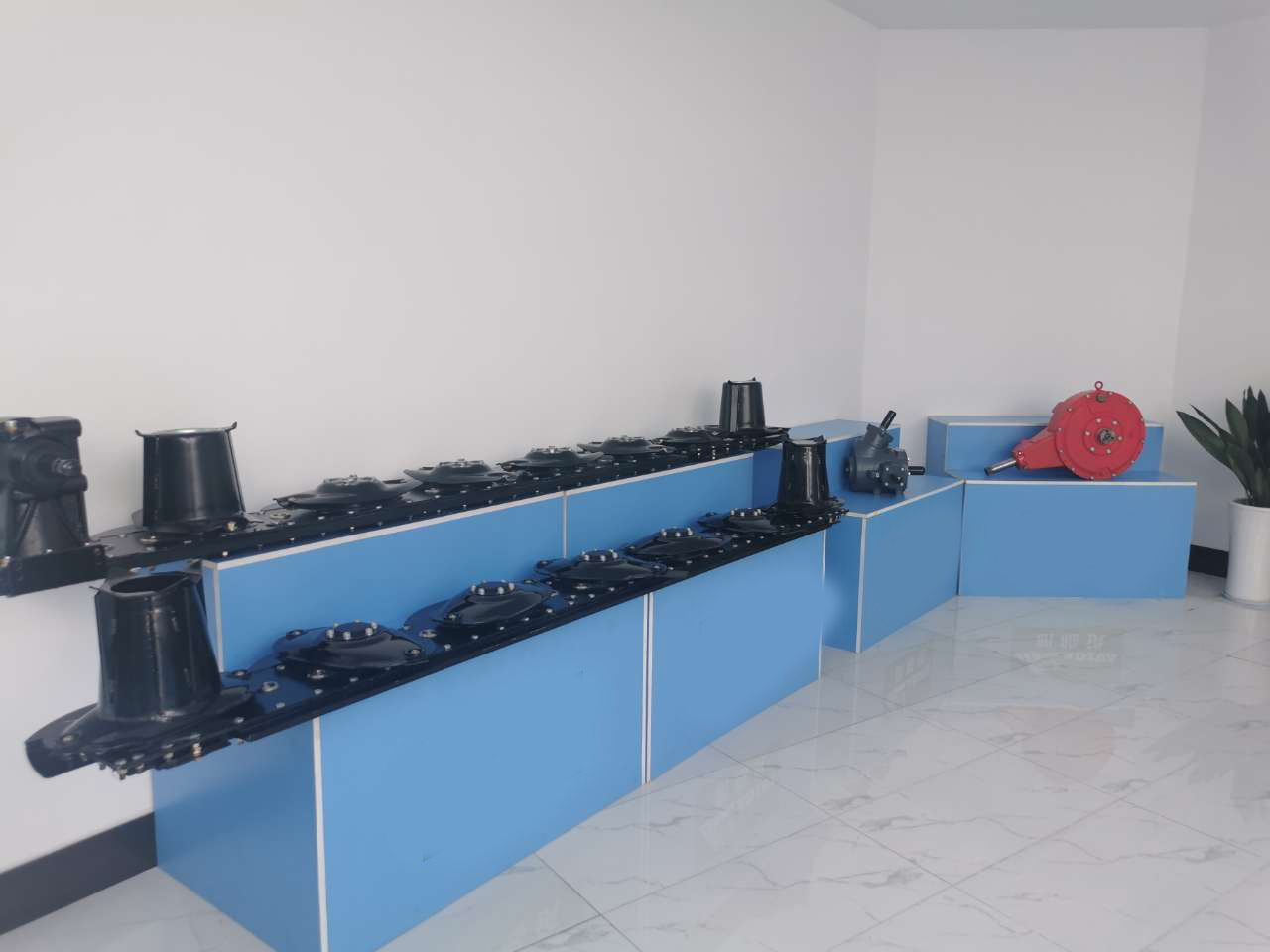 Fertilizer Seeder Gearbox square round Gearbox Speed Reducer Feed Mixer Gearboxes Replacement of Comer Code C3A, 1:1, 1,8:1