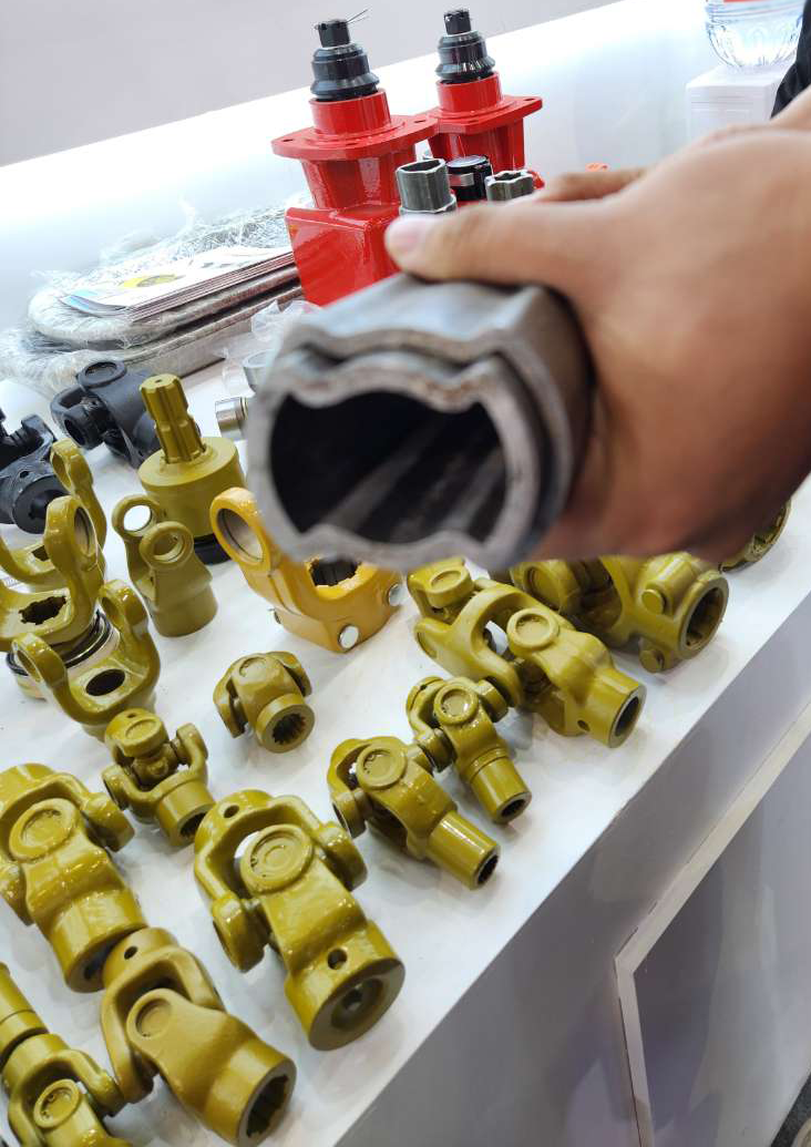 Good Quality Customized Pto Drive Shaft Part C4 Single Shaft Coupling for Sale