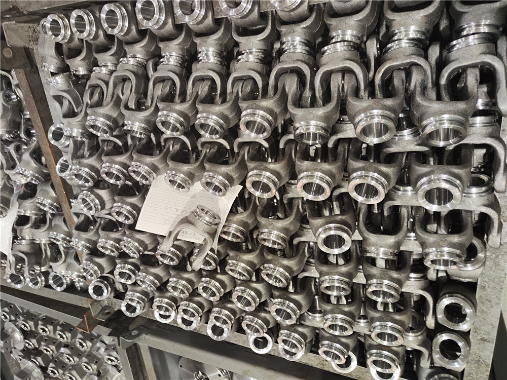 OEM kubota part 27*74.6 cross kit 1 3/8